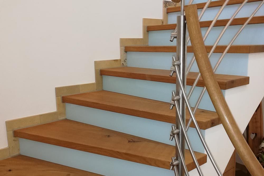 Treppe aus Massivholz Massivholztreppen - Treppenbau aus Massivholz in der Schreinerei Merkl bei Ingolstadt