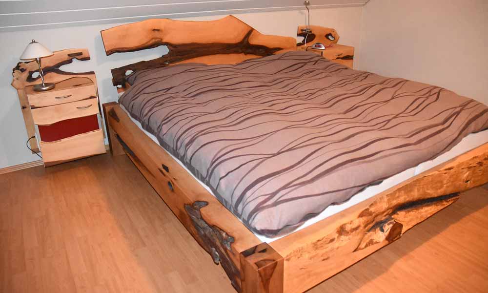 Schlafzimmermöbel & Betten - Biobetten, Kleiderschränke & Nachttische aus Holz